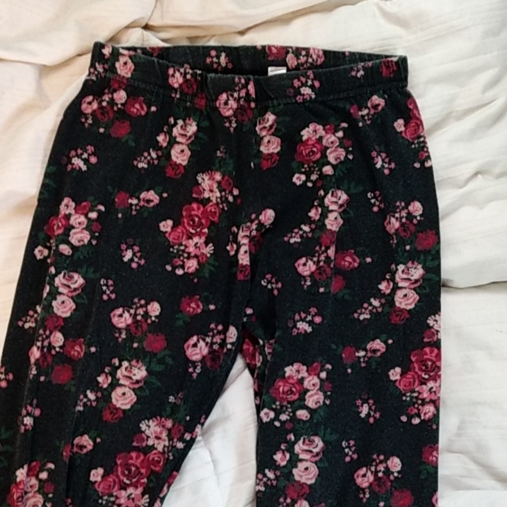 Flower patterned leggings